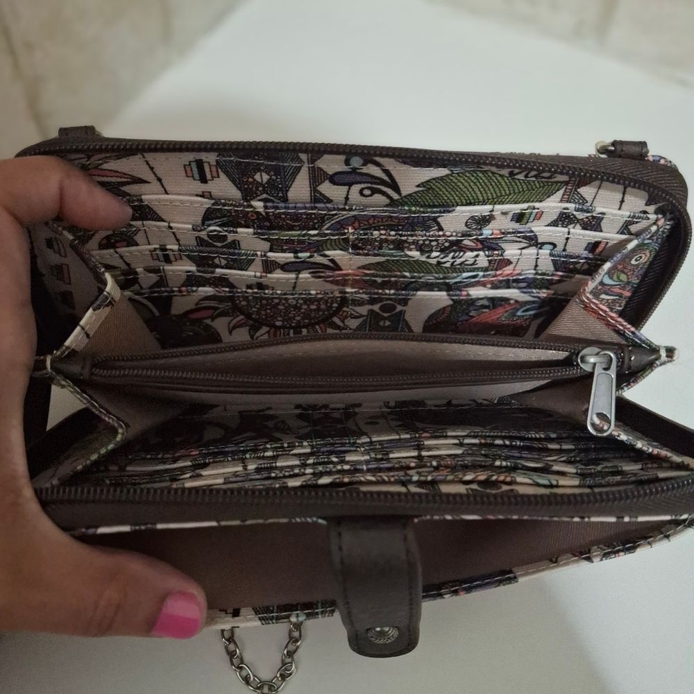 Sakroots Artist Circle Wallets - Picture 8 of 10